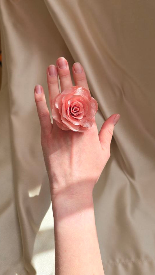 RINGS ROSE