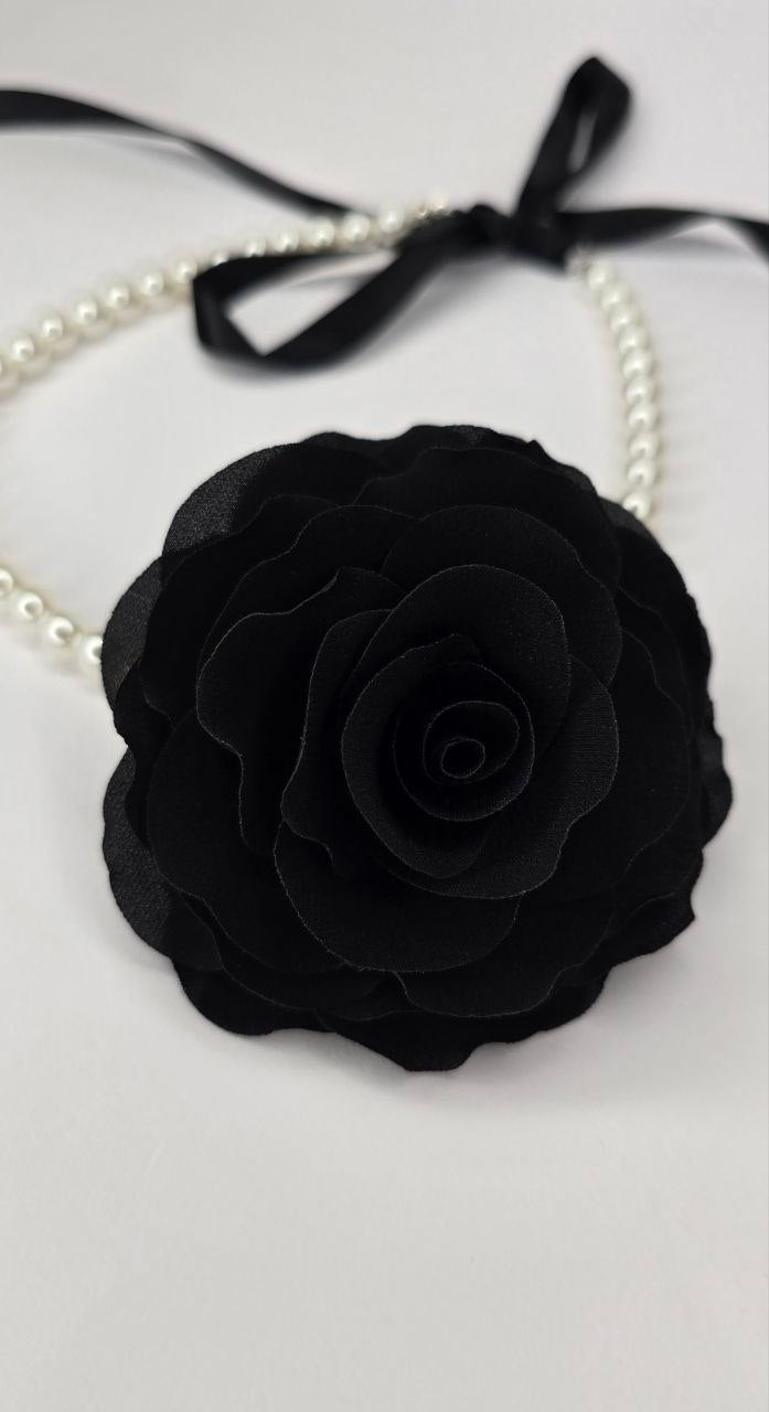 Soft noir CHOKER