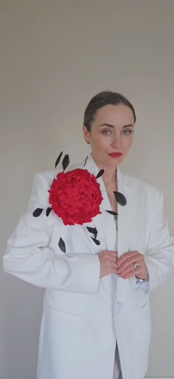 Carmen de L’Art BROOCH