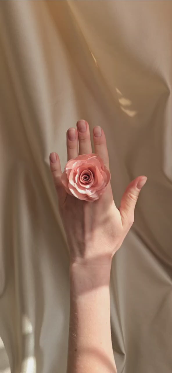 RINGS ROSE