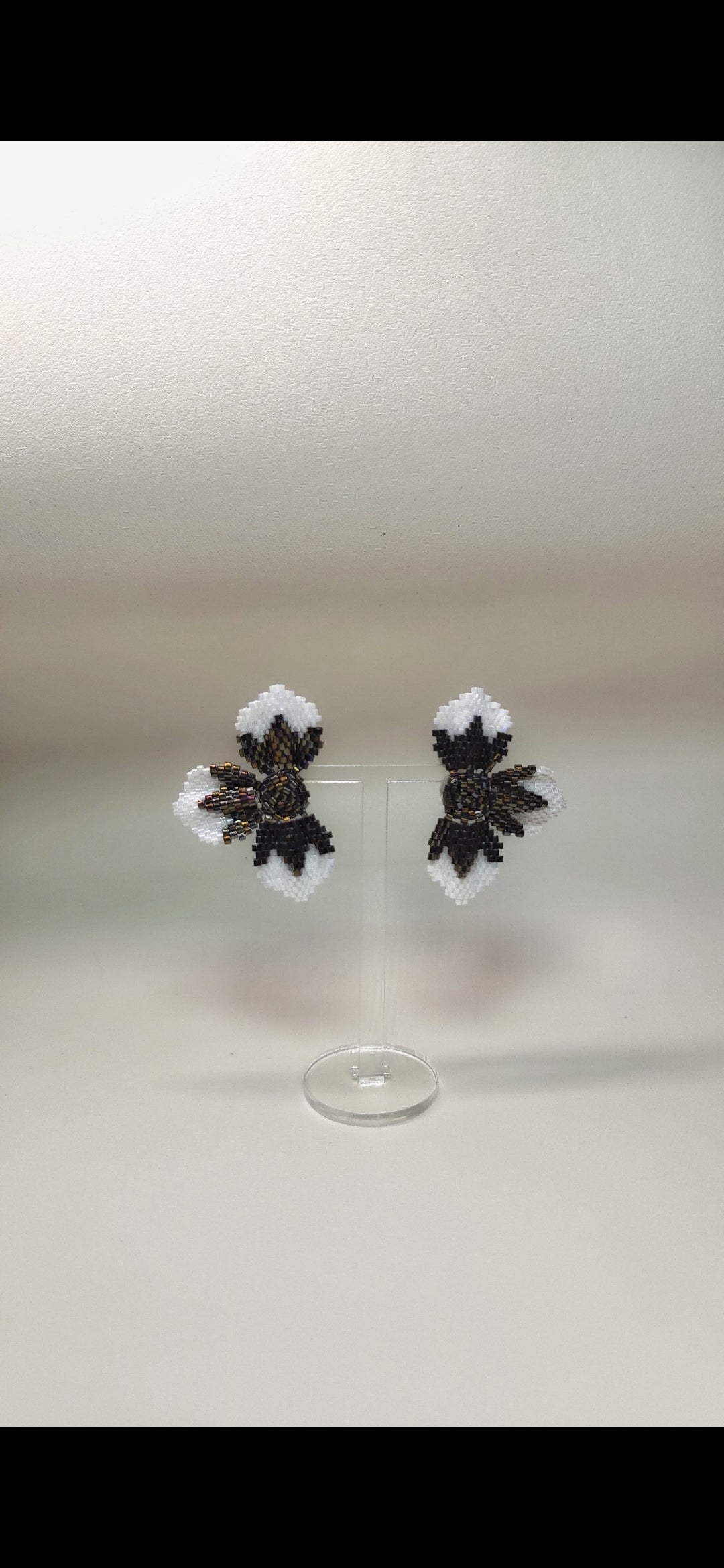 Earrings Crown flower