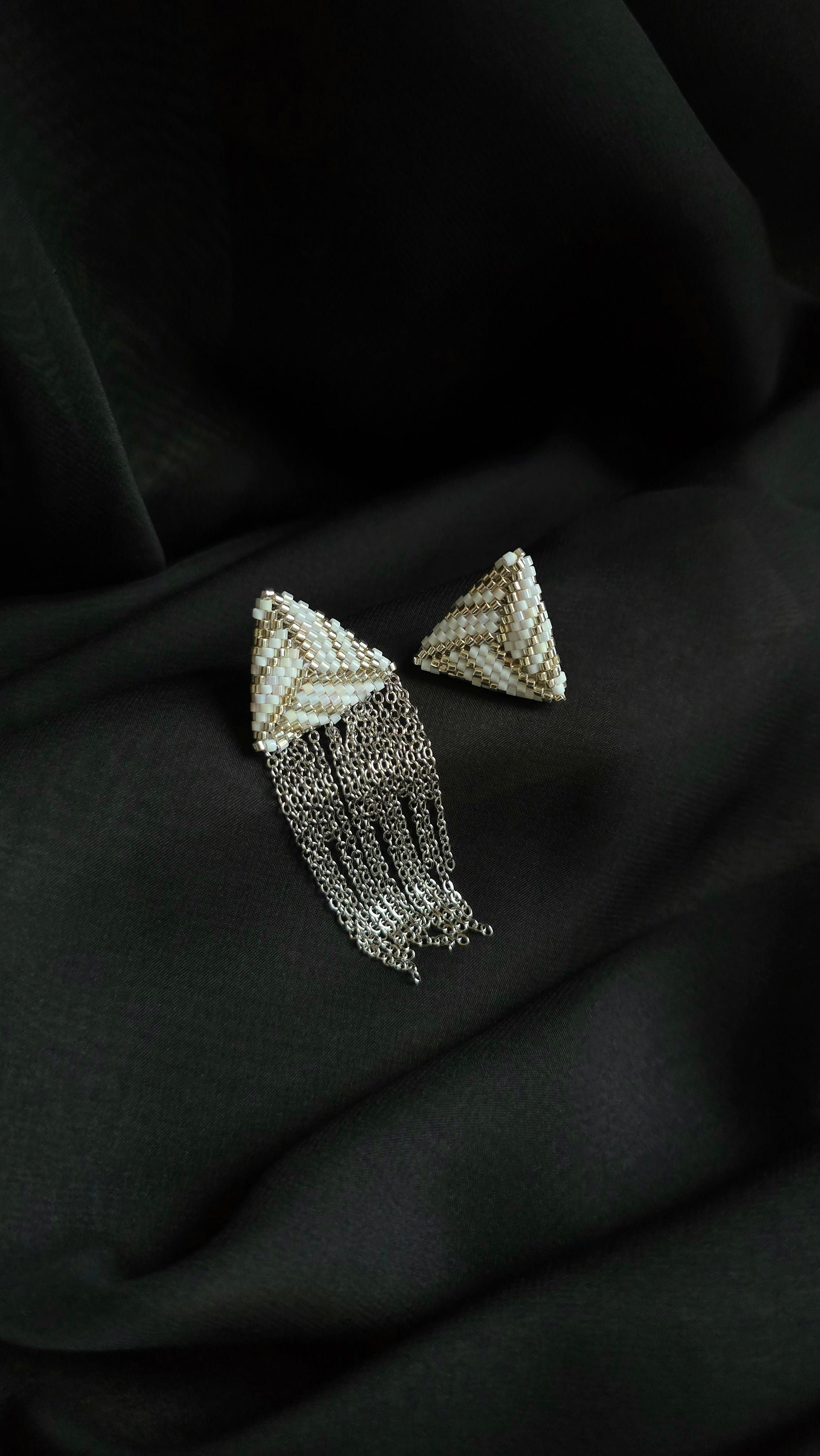 Earrings asymmetrical