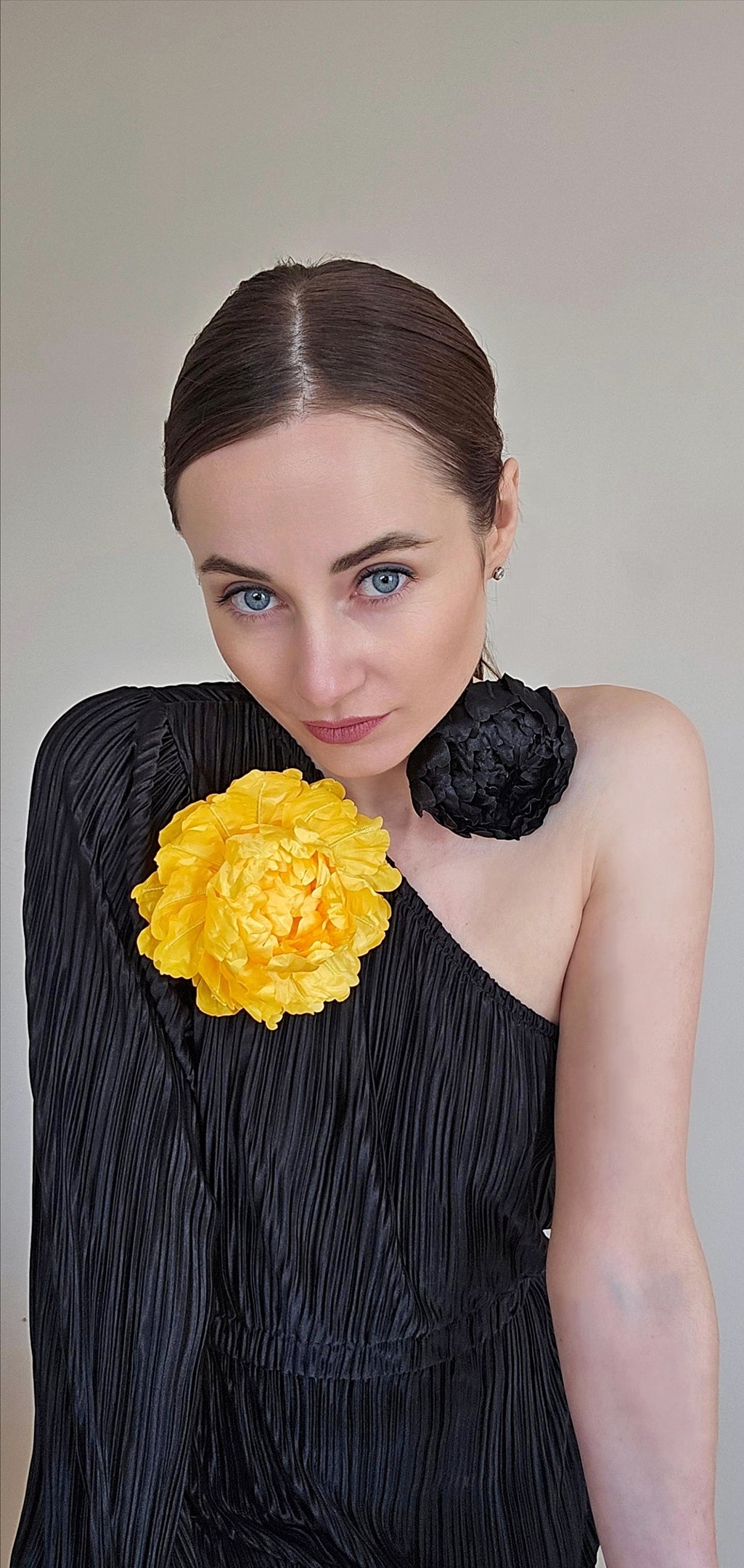 "Petit Peony" BROOCH